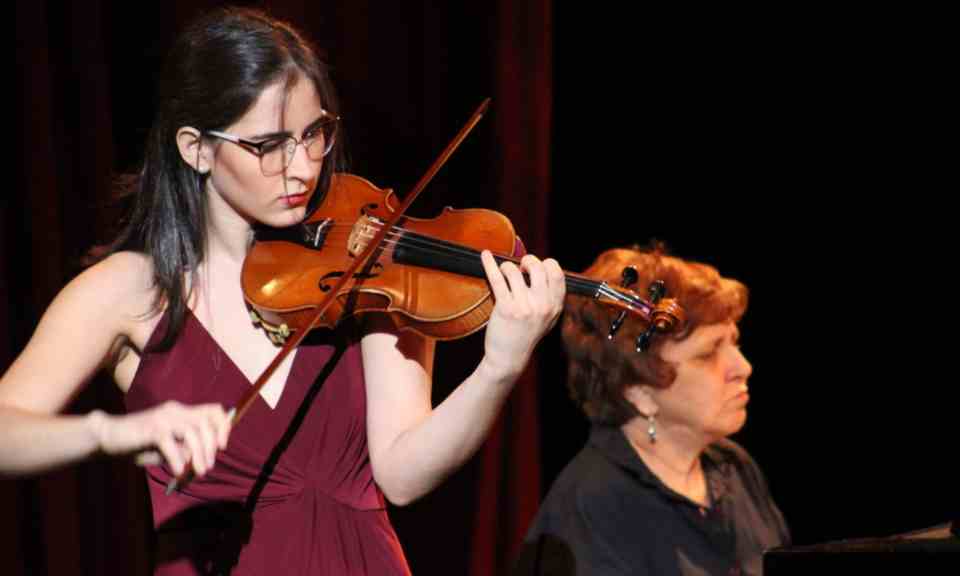 Cámara Británica anuncia finalistas de segunda edición de prestigioso concurso de música clásica