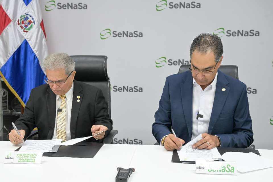 SeNaSa y CMD firman convenio: emergenciólogos e imagenologos recibirán códigos