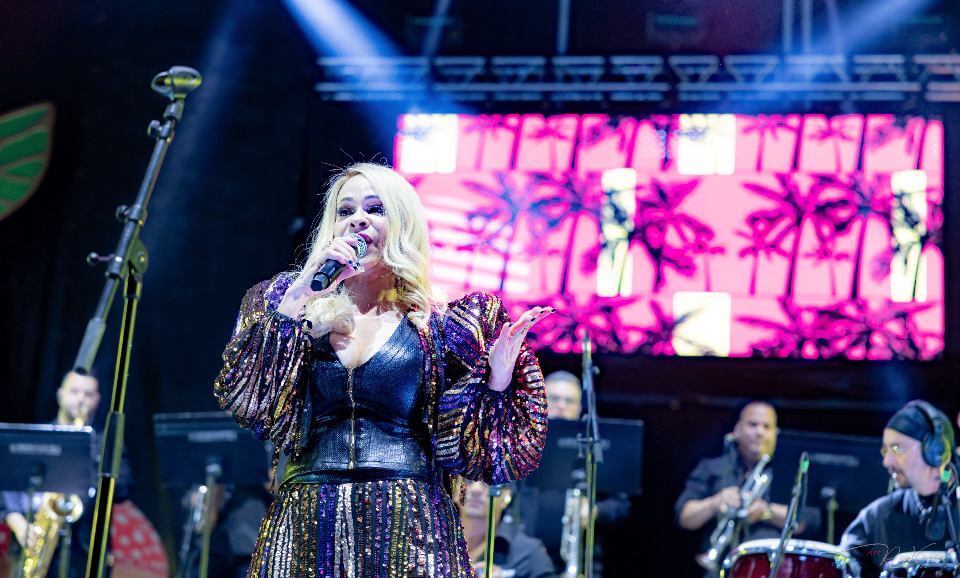 Miriam Cruz conquista las Islas Canarias y se consagra como reina del Carnaval